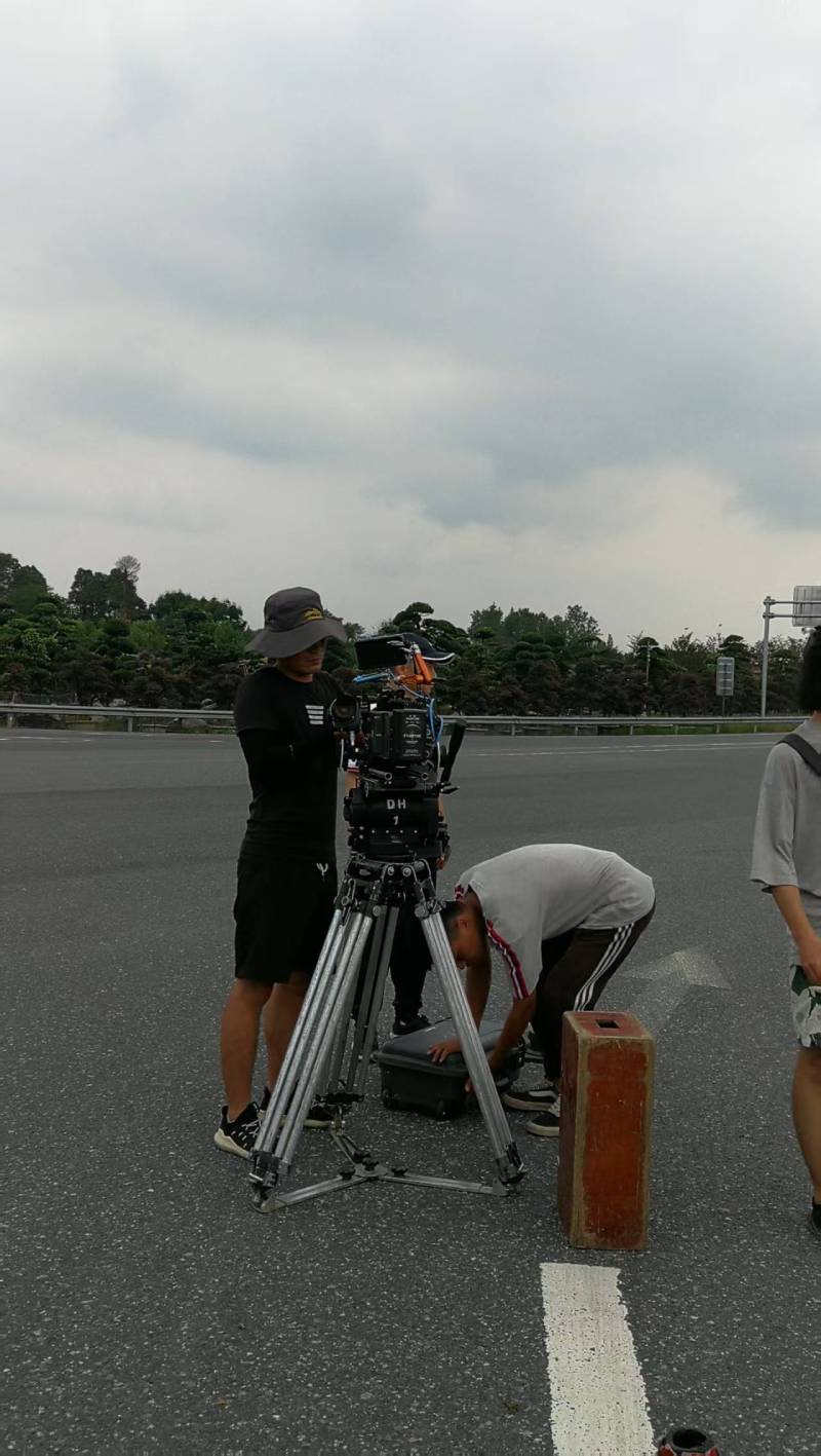 聚焦定日县产品视频拍摄，以专业视角雕琢产品高光影像